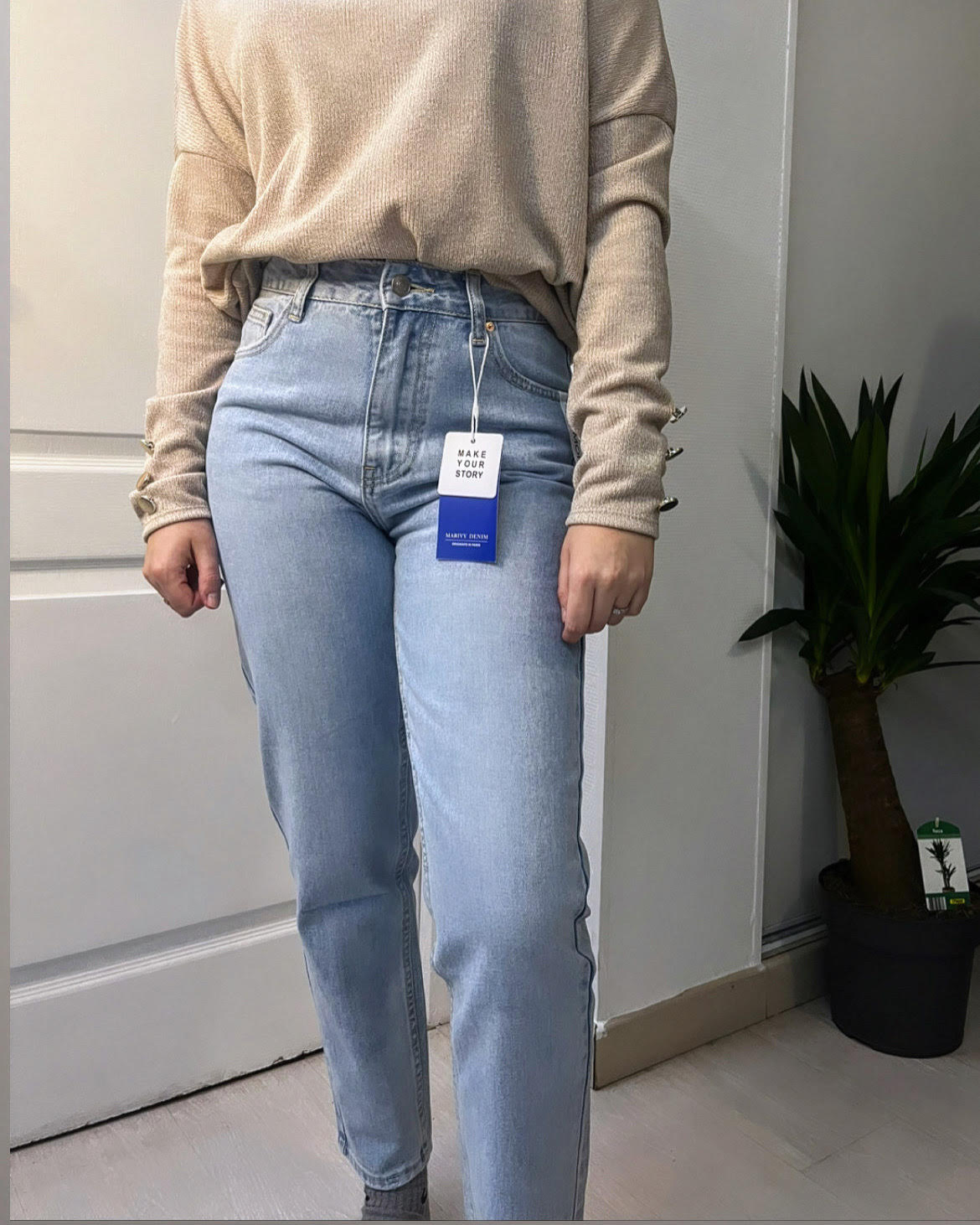 Jeans mom Victor